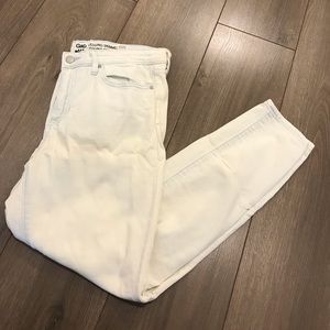 COPY - Light White washed Gap Jeans